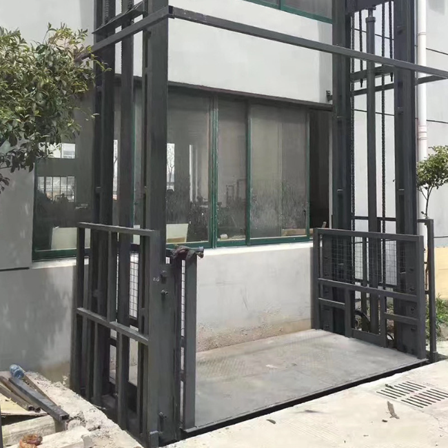 鄢陵5吨室外升降货梯